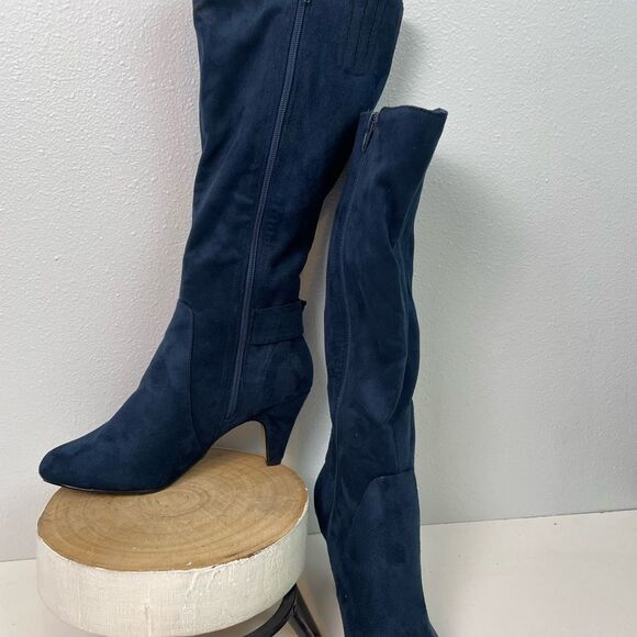 Bella Bita Blue Heeled Boots with Plush Texture Size 7.5W EUC - Picture 4 of 10